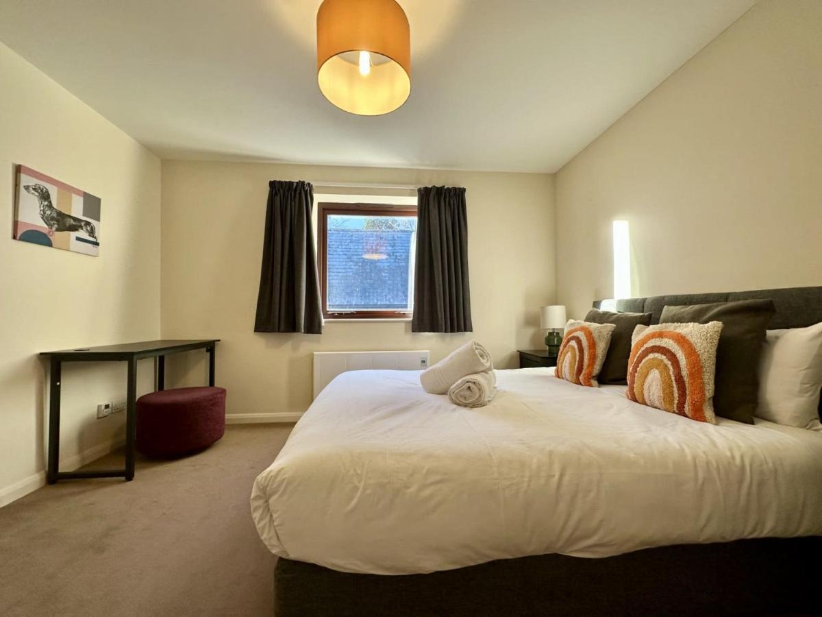 Super Apartment Next To Bicester Village Sleeps 4 Eksteriør billede