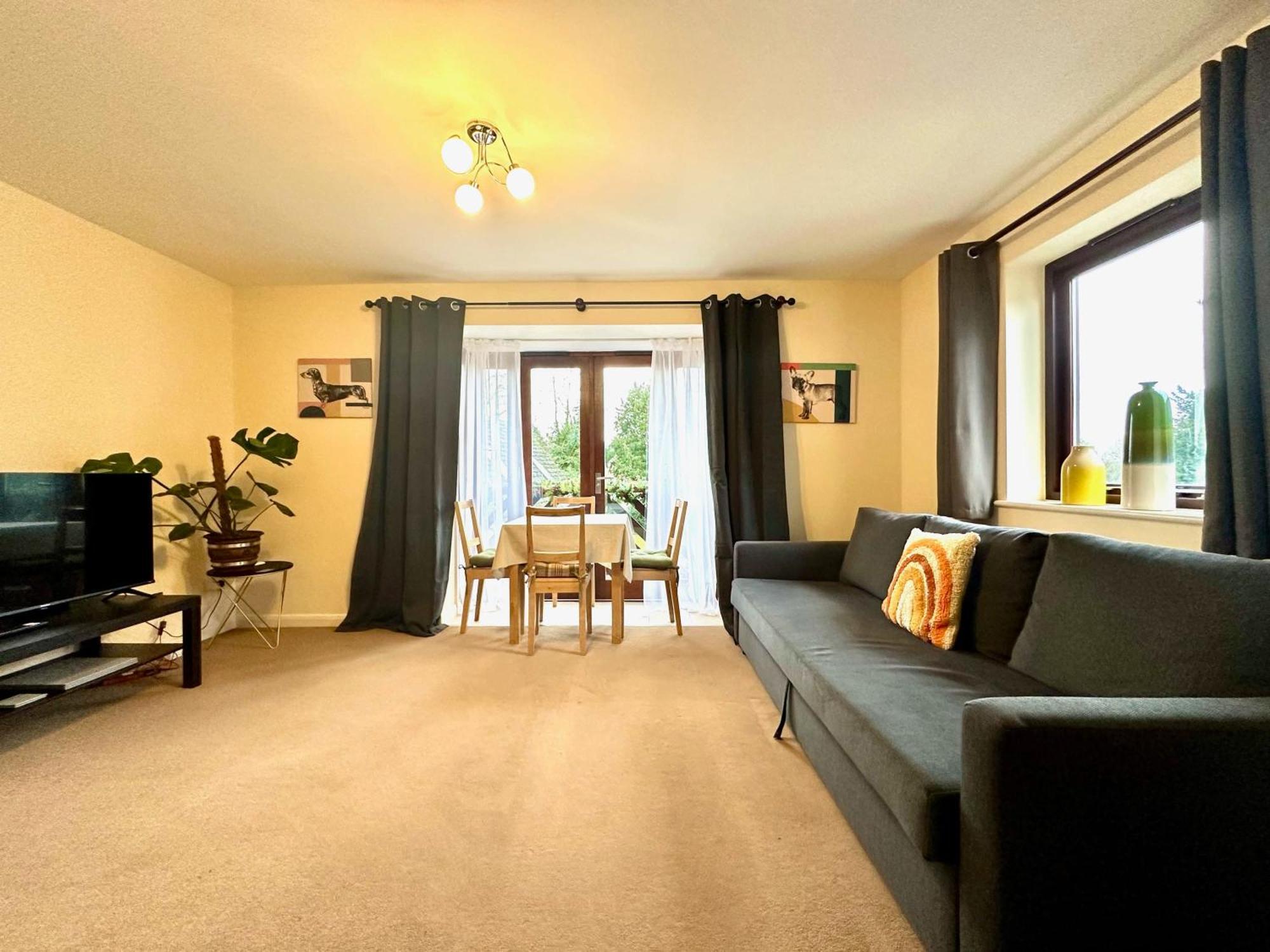 Super Apartment Next To Bicester Village Sleeps 4 Eksteriør billede